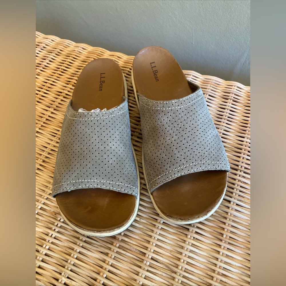 LLBean Women  Suede Perforated Sandal Slide Cork Sole Size 8M Taupe